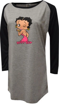 Betty Boop Winking Betty Nightshirt(Betty Boop Winking Betty Nightshirt)