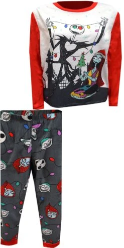 Nightmare Before Christmas Jack And Sally Decorating Pajama(Nightmare Before Christmas Jack And Sally Decorating Pajama)
